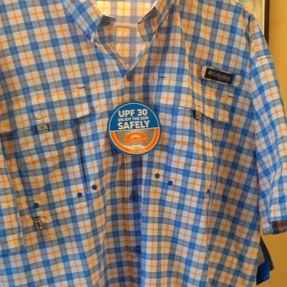 COLUMBIA P.FG BUTTON DOWN NEW WITH TAGS - Picture 1 of 3